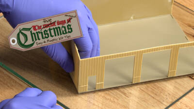 The Five Days Around Christmas | Day 4 – Plastic Kit Tips